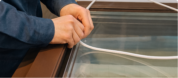 Установка уплотнителя